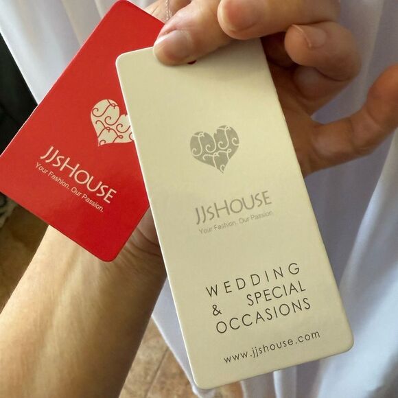 Jj's House Elegant White Evening Gown. Perfect for destination wedding! Sz 6. - Picture 13 of 13